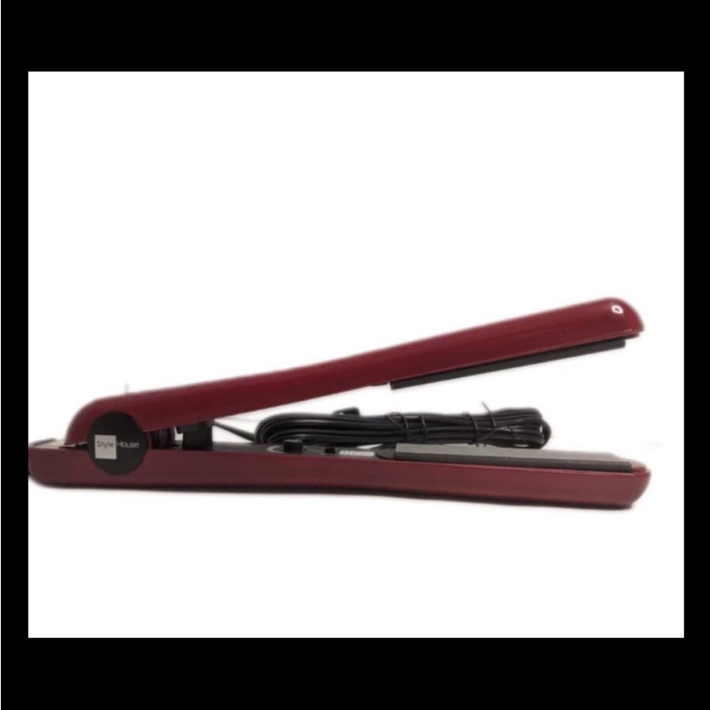 Style House professional Hair Straightener red